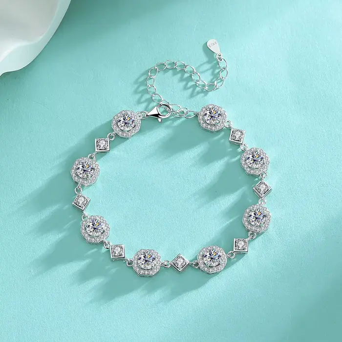 Bracelet en argent sterling 925 avec moissanite ronde élégant pour mariage et occasions spéciales unisexe