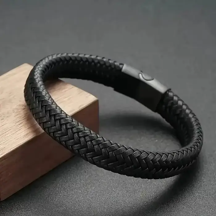 Bracelet en cuir Pu noir pour hommes élégants maturité style occassions spéciales cadeaux anniversaires mariage moments importants
