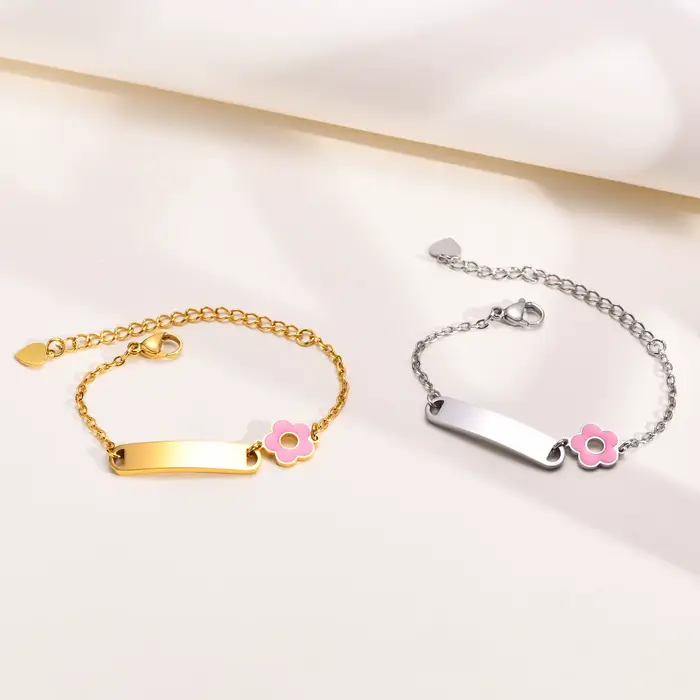 Bracelet avec nom gravé gratuit pour petite fille et garçon
