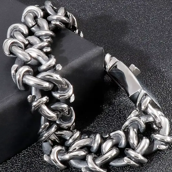 Bracelet en acier inoxydable pour hommes