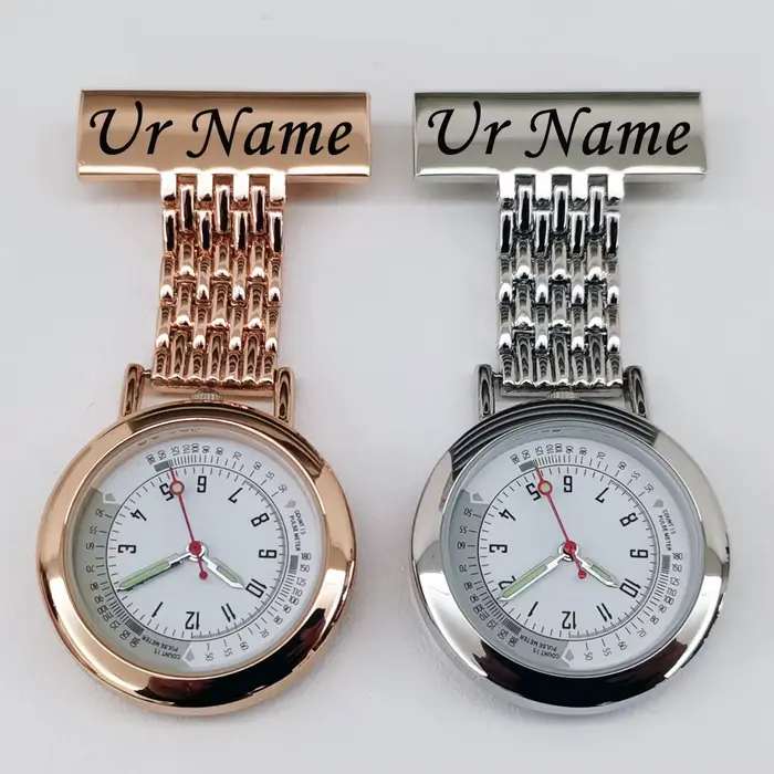 Montre d'infirmière personnalisée avec votre nom et Logo