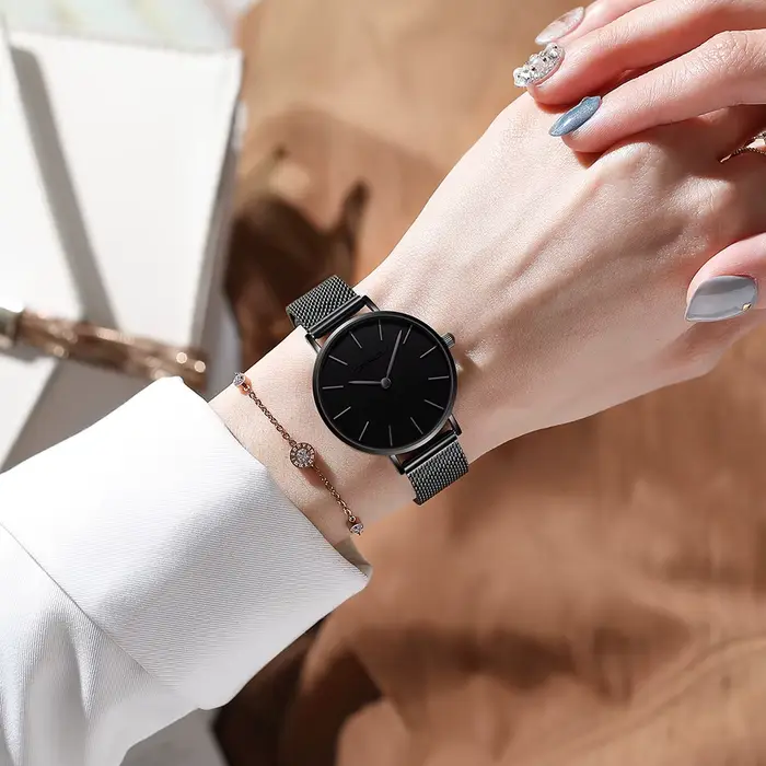 CRRJU nouvelle mode hommes montres haut de gamme de luxe Sport étanche Simple Ultra-mince
