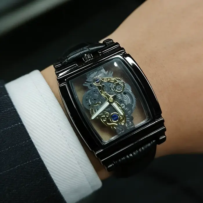 Montre de luxe carrée à quartz pour homme - Design rétro ajouré
