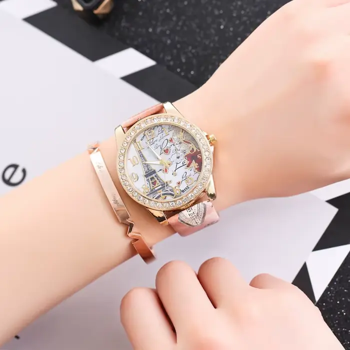Montre à Quartz en Cuir PU avec Tour Eiffel et Strass pour Femmes Occasions Spéciales Mode Élégante
