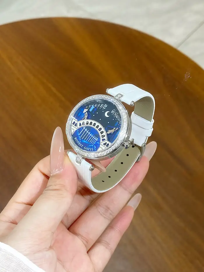 Montre pour femme BONEST GATTI : Design pont d'amoureux étoilé allemand avec cadran lumineux