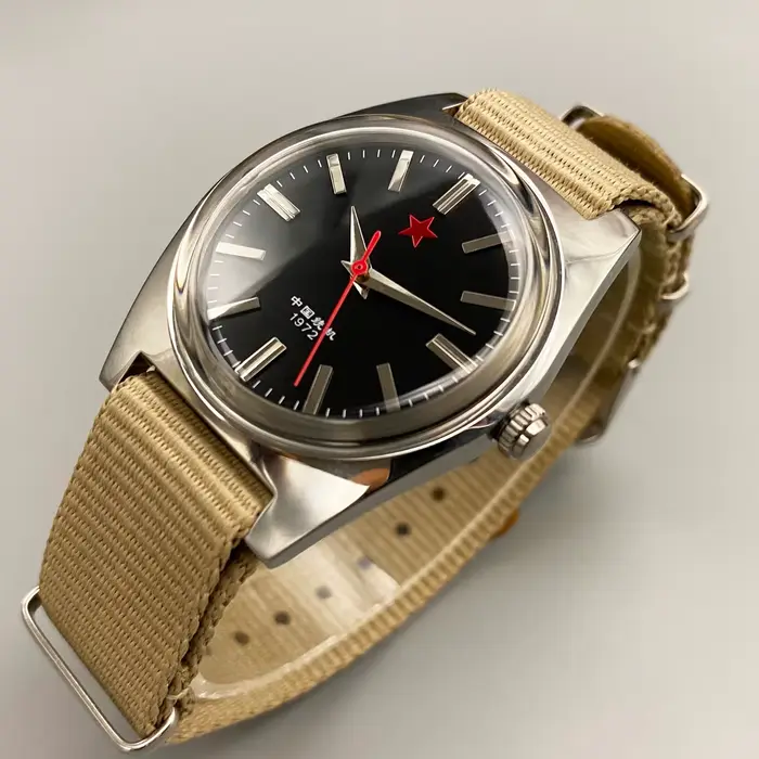 Montre mécanique Heimdallr avec mouvement manuel Shanghai 8120 pour hommes occasionnels et formels style rétro élégant