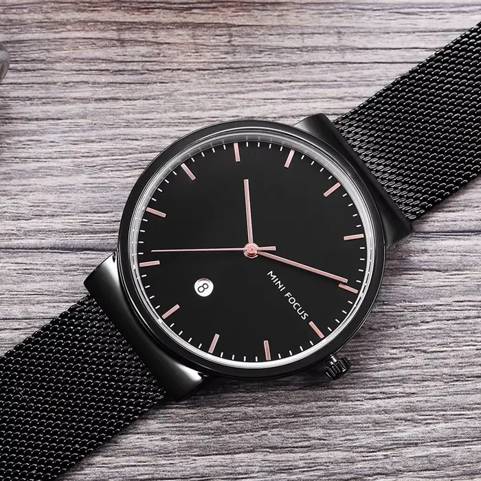 Nouvelle montre de mode homme haute qualité luxe acier inoxydable étanche classique quartz montre-bracelet homme grand cadran