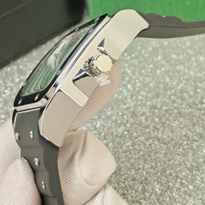 Montre Homme de Luxe à Quartz Diamant Carré de Haute Qualité