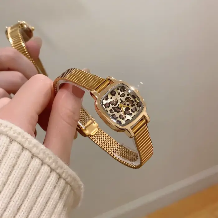 Montre carrée à cadran imprimé léopard, bracelet en acier inoxydable, cadeau pour amie, montres à qu