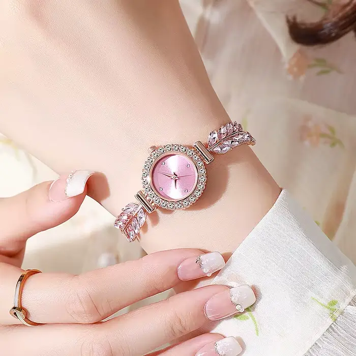 Nouvelle montre tendance pour femme