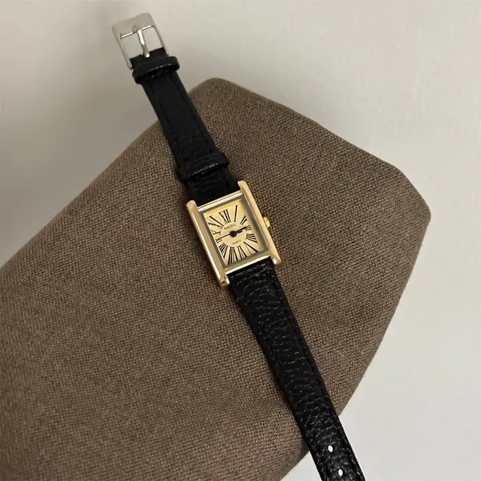 Offre spéciale femmes cadran carré montre à Quartz minimaliste bracelet en acier montre-bracelet Para Mujer dames cadeaux livraison directe Relógio Feminino