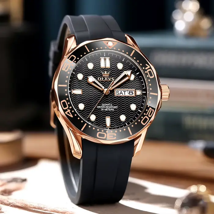 Montre OLEVS à Quartz pour Hommes, Lumineuse, Étanche à 30M, Bracelet en Silicone, Boîtier en Acier Inoxydable, Pour Pilotes et Activités Extérieures