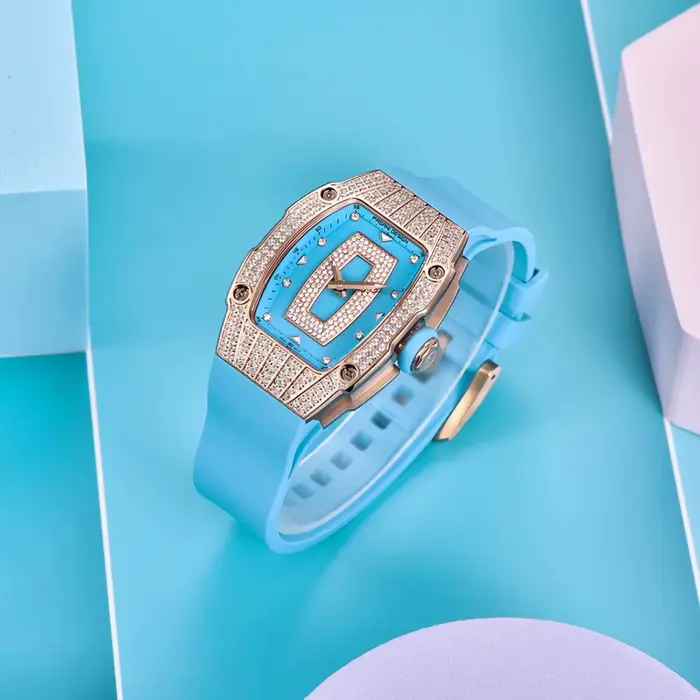 PAGANI DESIGN Top luxe diamant incrusté montre pour femme mode caoutchouc étanche lumineux vin seau boîtier