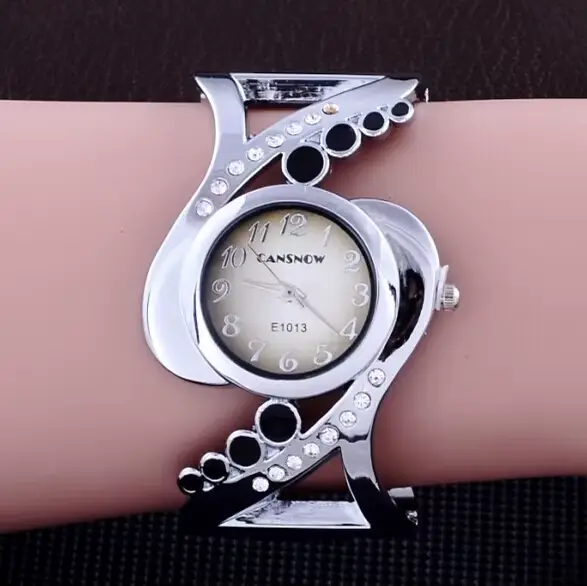 Bracelet en or de luxe montres pour femmes mode diamant dames montre