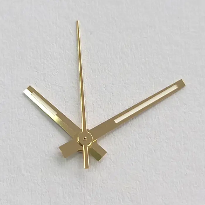 Aiguilles de montre modifiées
