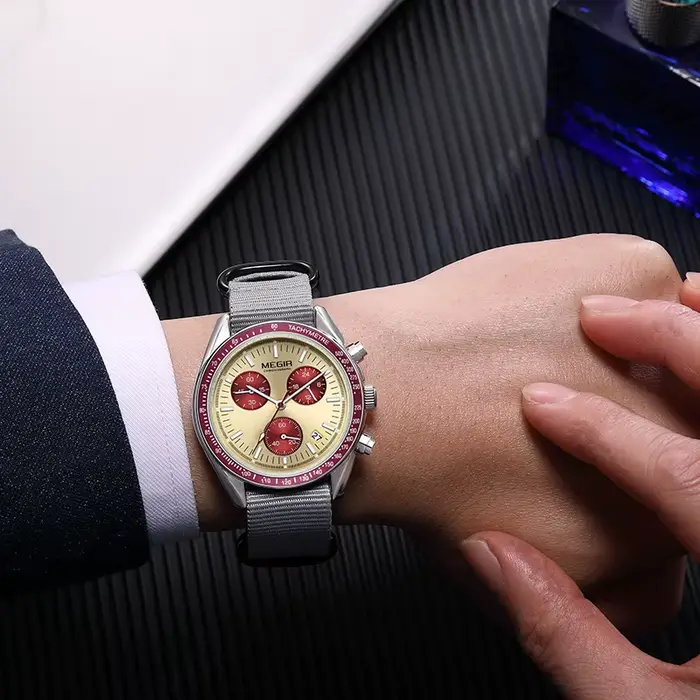 MEGIR 2247 Nouvelle montre de luxe pour homme