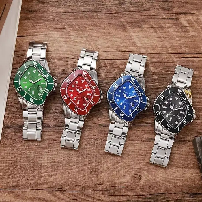 Montre pour hommes inhabituel Conceptual Crash fondant boîtier en forme de torsion montre-bracelet à Quartz homme homme rhombique vert horloge Reloj Hombre