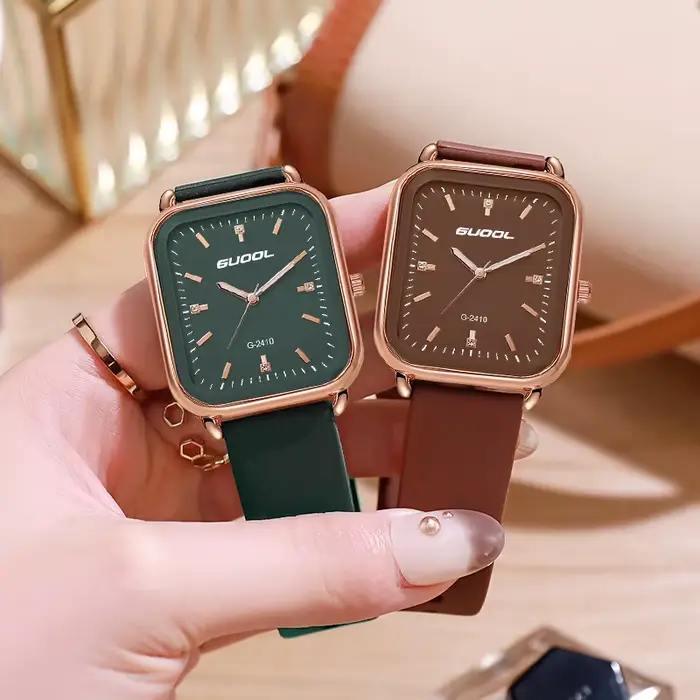 Montres à quartz élégantes et luxueuses pour hommes et femmes avec cadran carré et bracelet en caoutchouc pour diverses occasions
