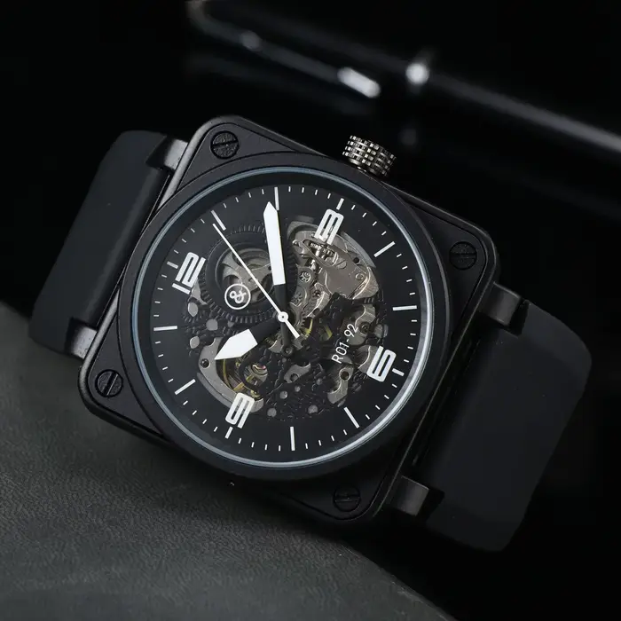 Montre mécanique automatique homme élégante avec bracelet en cuir marron et caoutchouc noir pour toutes occasions