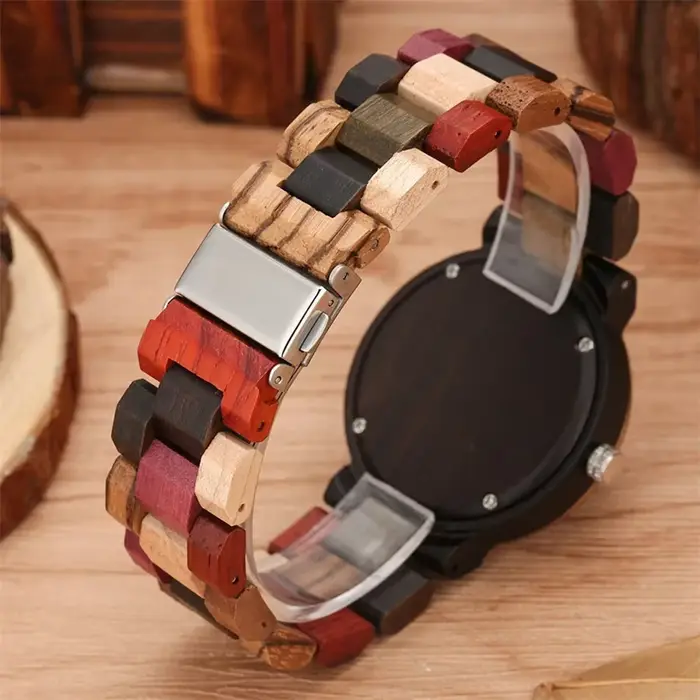 Montre en bois unique pour femme