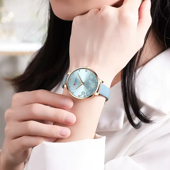 CURREN montres femmes marque en cuir