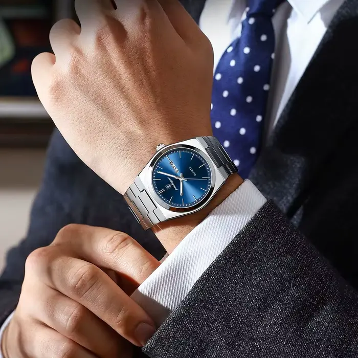 POEDAGAR montres de luxe pour hommes en acier inoxydable étanche lumineux homme montre Date semaine mode décontracté