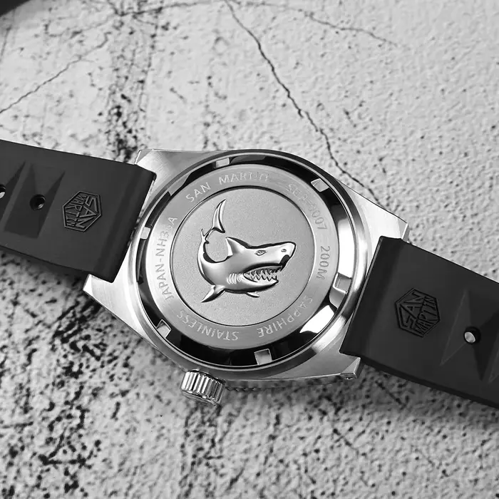 San Martin – montre de plongée officielle pour hommes