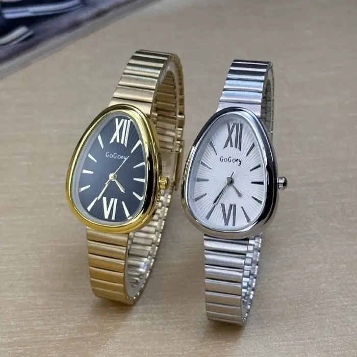 Célèbre marque dames montres serpent tête montre femmes de luxe cadeau Quartz