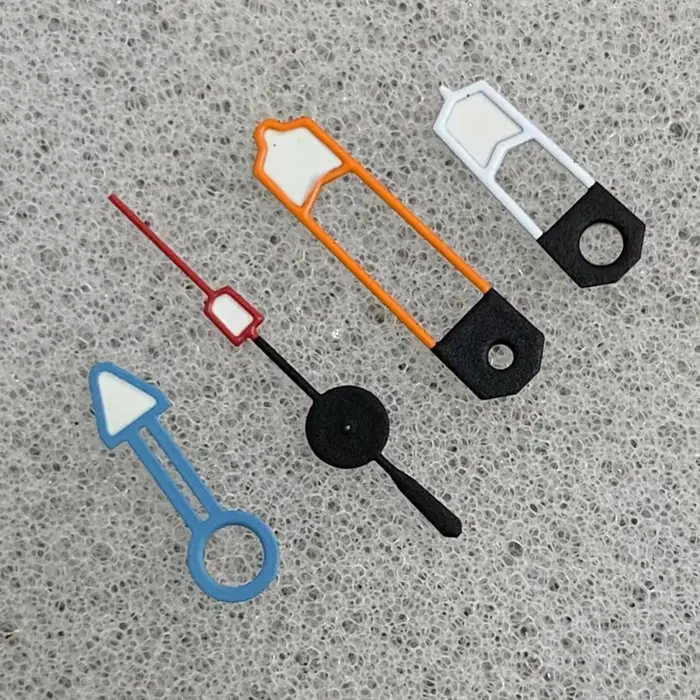 Aiguilles de montre UMQ couleur orangée blanche bleue pour mouvement NH34 lumineux vert horlogerie occasionnels spéciaux