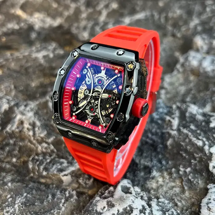 Montre pour hommes lumière marque de luxe cadran baril de vin à la mode nuit lueur