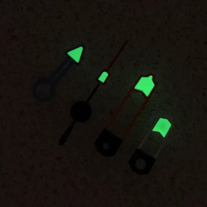 Aiguilles de montre UMQ couleur orangée blanche bleue pour mouvement NH34 lumineux vert horlogerie occasionnels spéciaux