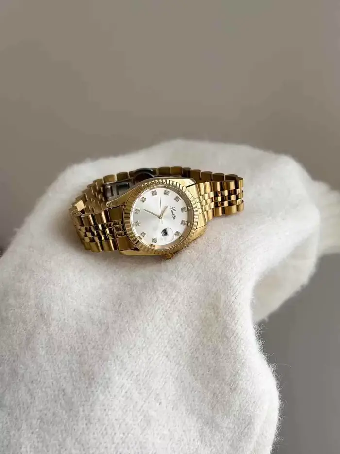 Montre à quartz pour femmes et filles