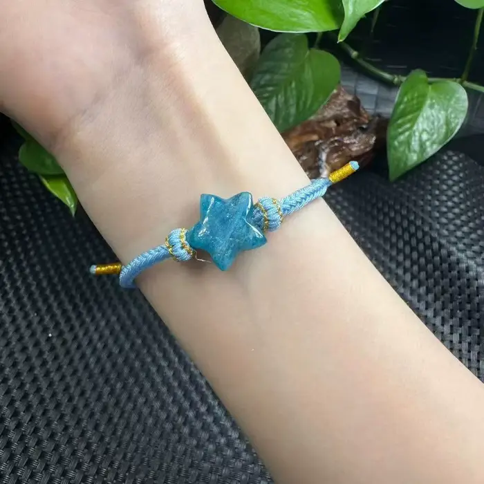 Unité un Bracelet personnalisé coût naturel bleu Apatite cristal étoile à cinq branches