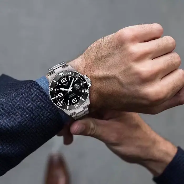 Montre pour homme, montre à quartz tendance et élégante avec bracelet en acier