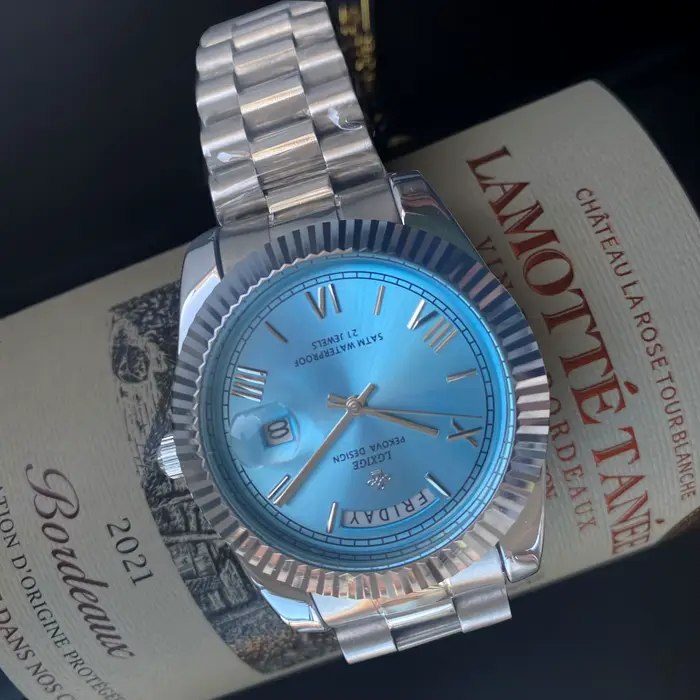 Nouvelle montre en or pour homme 2025