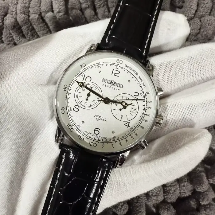Zeppelin Memorial 20 Montre automatique pour homme avec calendrier