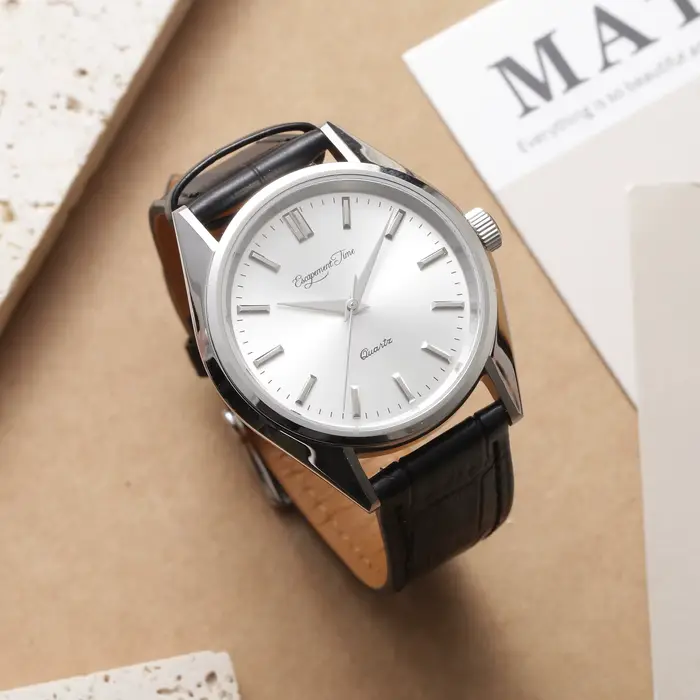 Montre Escapement Time en acier inoxydable avec bracelet en cuir pour femmes et hommes, résistante à l'eau, mouvement quartz, boîtier rond 40mm, idéale pour occasions professionnelles et formelles