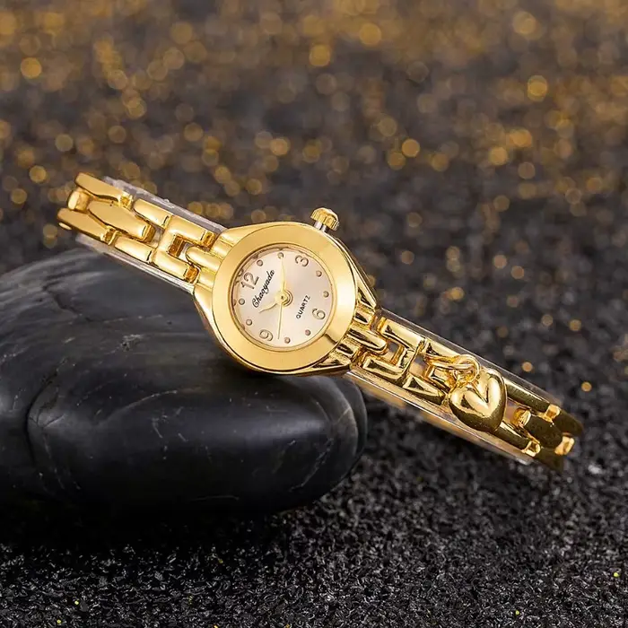 Élégant petit cadran femmes montres de luxe marque or