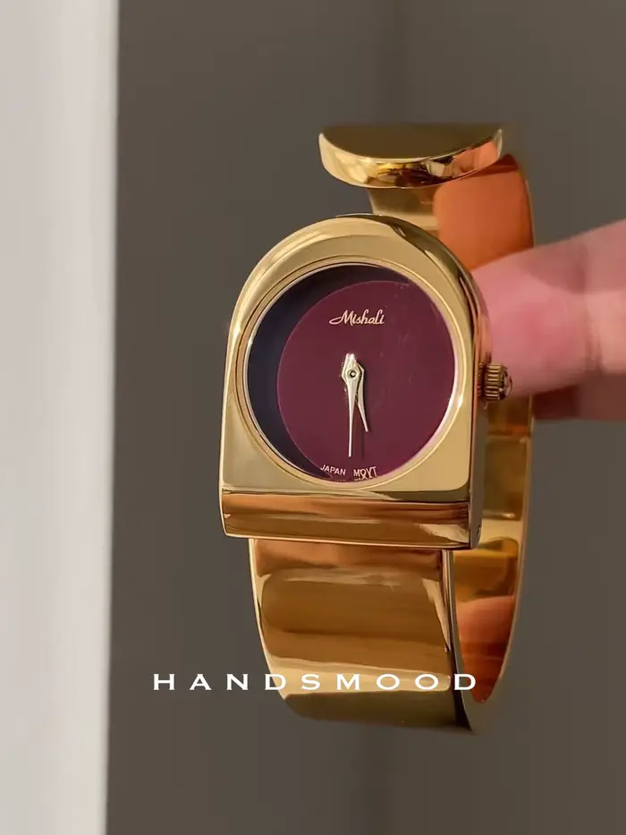Montre de créateur de niche : Or
