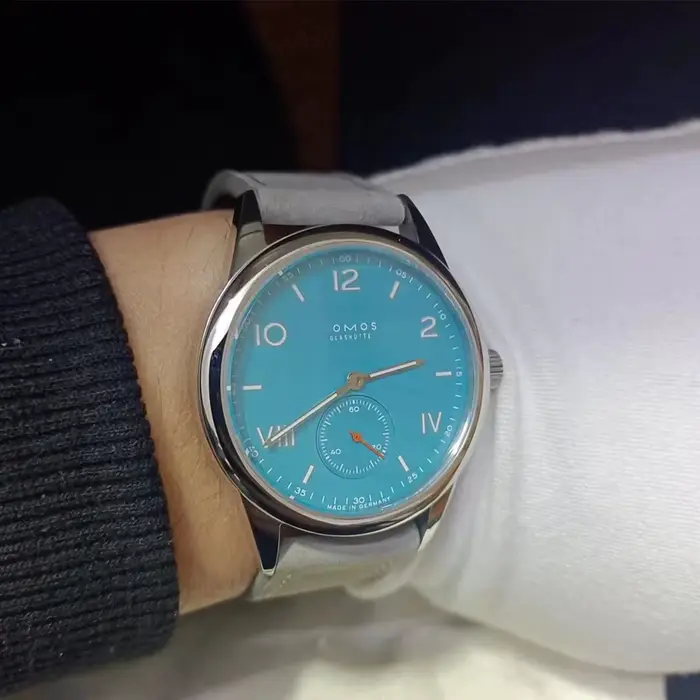 Montre mécanique automatique Rigas haute qualité pour homme style mode et décontracté résistante à l'eau avec fonction lumineuse pour toutes occasions