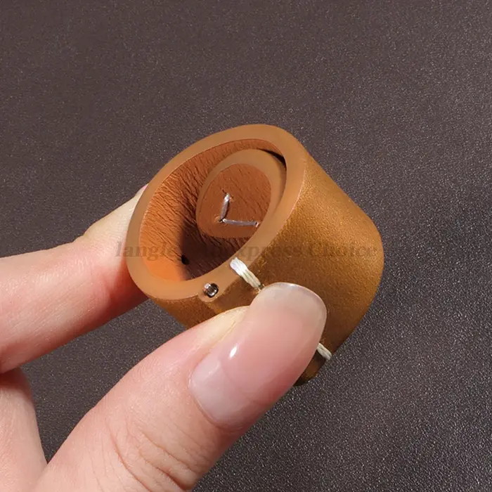Bracelet de montre rétro en cuir véritable