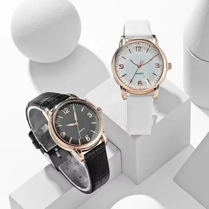 Montre à quartz avec pointeur rond pour femme