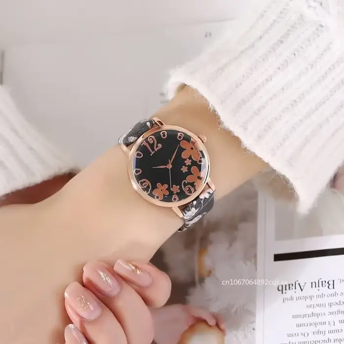 Fleurs colorées montres pour femmes ceinture imprimée