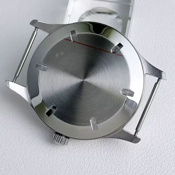 Boîtier en acier inoxydable de 40 mm pour montre homme. Compatible avec les accessoires
