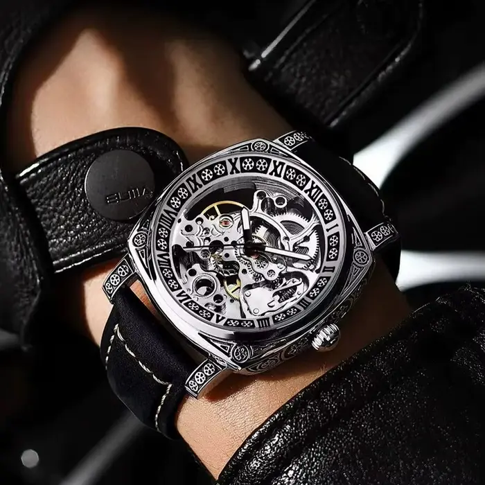 Montre Squelette Luxe Homme Automatique Carré Gravé Bracelet Acier Cuir Aiguilles Lumineuses Occasions Spéciales