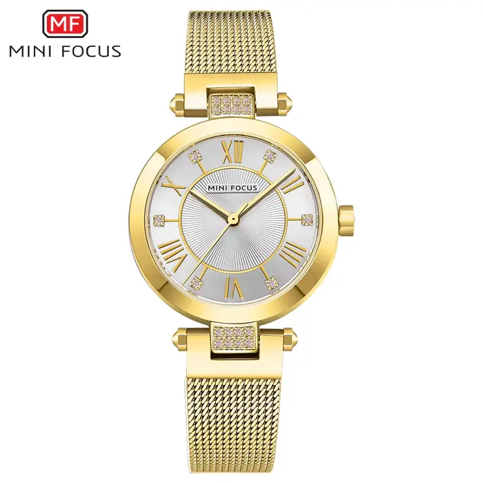 Montres pour femmes tendance, montres-bracelets analogiques à quartz en métal de luxe, bracelet en m