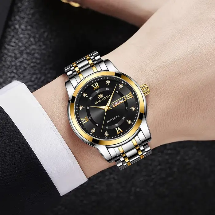 Montre homme VAVAVOOM quartz style décontracté élégant double calendrier résistante à l'eau pour travail et loisirs occasions spéciales