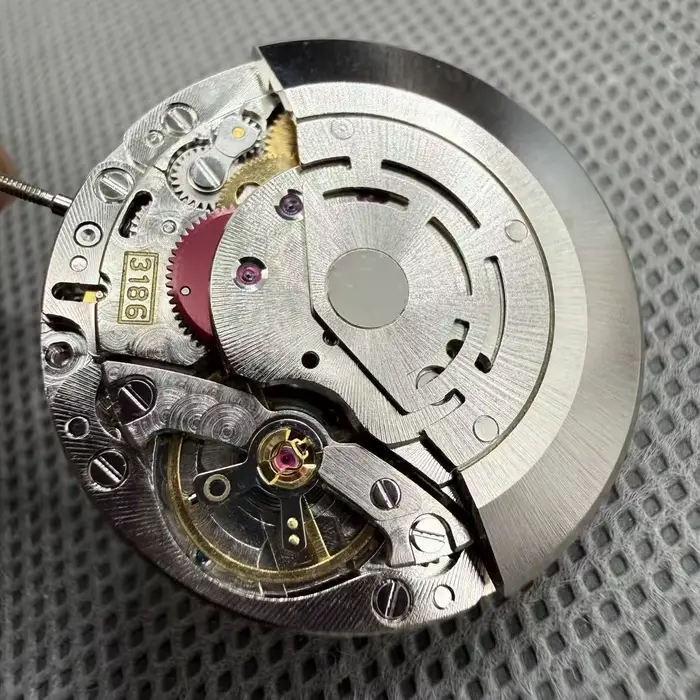 Montre mécanique automatique pour hommes
