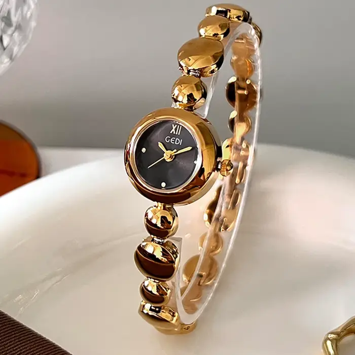 Montre GEDI en or pour femme