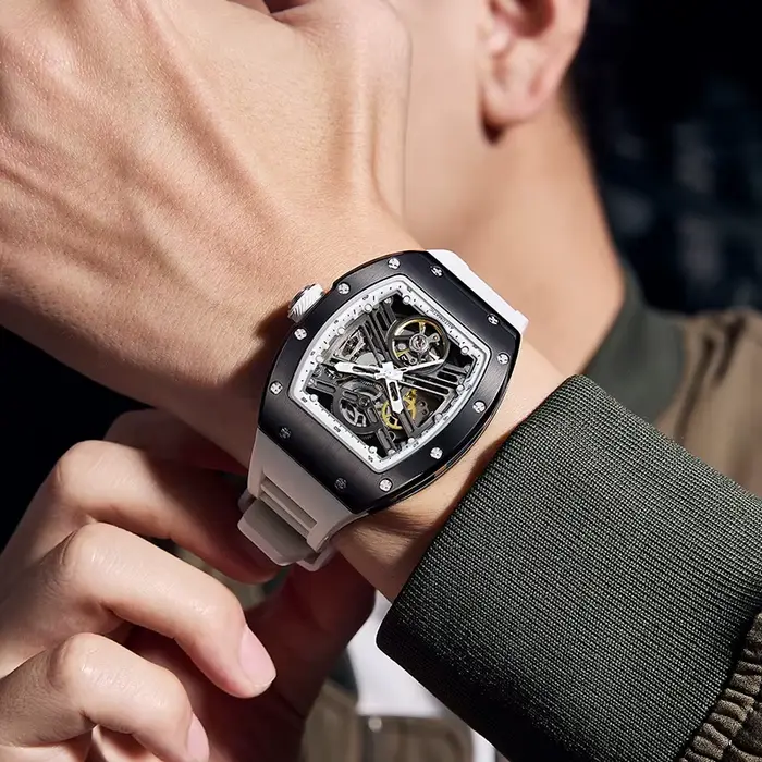 Nouvelle montre Daniel Gorman automatique haute qualité acier inoxydable silicone pour hommes occasions spéciales